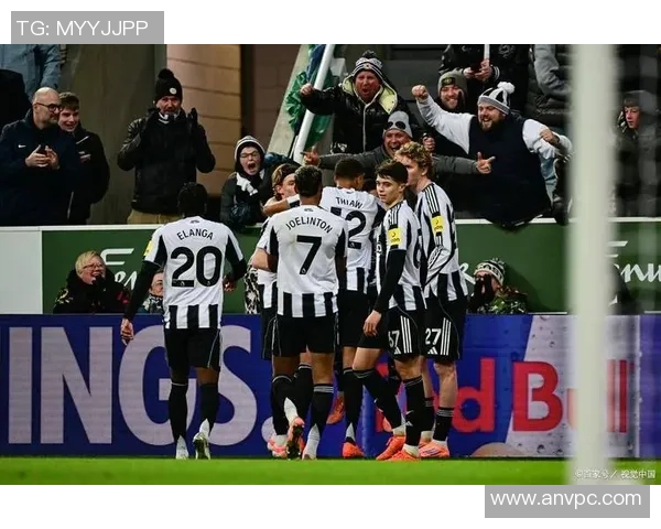 西甲激战那不勒斯小胜莱比锡点球争议引发全场热议