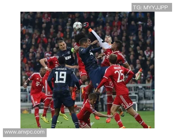 足总杯激战：AC米兰与曼城鏖战成平局战术解析与绝杀瞬间回顾